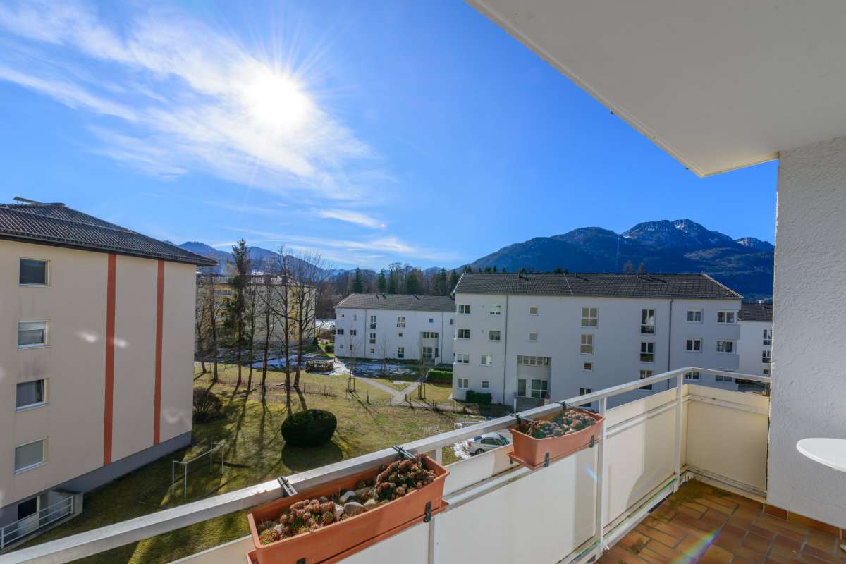 Sonnige 2-Zimmer-Wohnung mit Gebirgsblick in Bad Ischl zu kaufen