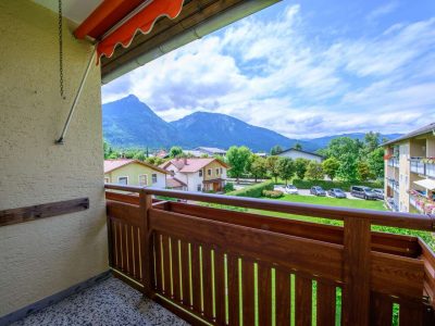 Großzügige 4-Zimmer-Wohnung in ruhiger Grünlage – nur 2 Gehminuten zum Wolfgangsee zu kaufen | Objekt 1044 | Daxner Immobilien, Bad Ischl, Ebensee, Salzkammergut
