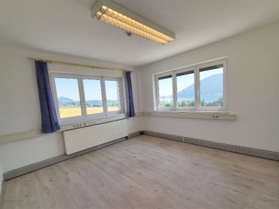 Repräsentatives Büro oder Ordination mit Seeblick & Top-Infrastruktur in Altmünster zu mieten | Objekt 1139 | Daxner Immobilien, Ebensee am Traunsee, Salzkammergut
