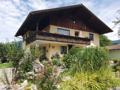 Gepflegtes Wohnhaus mit ausbaubarem Dachboden und Einliegerwohnung in Bad Goisern zu kaufen | Objekt 821 | Daxner Immobilien, Ebensee, Bad Ischl, Salzkammergut